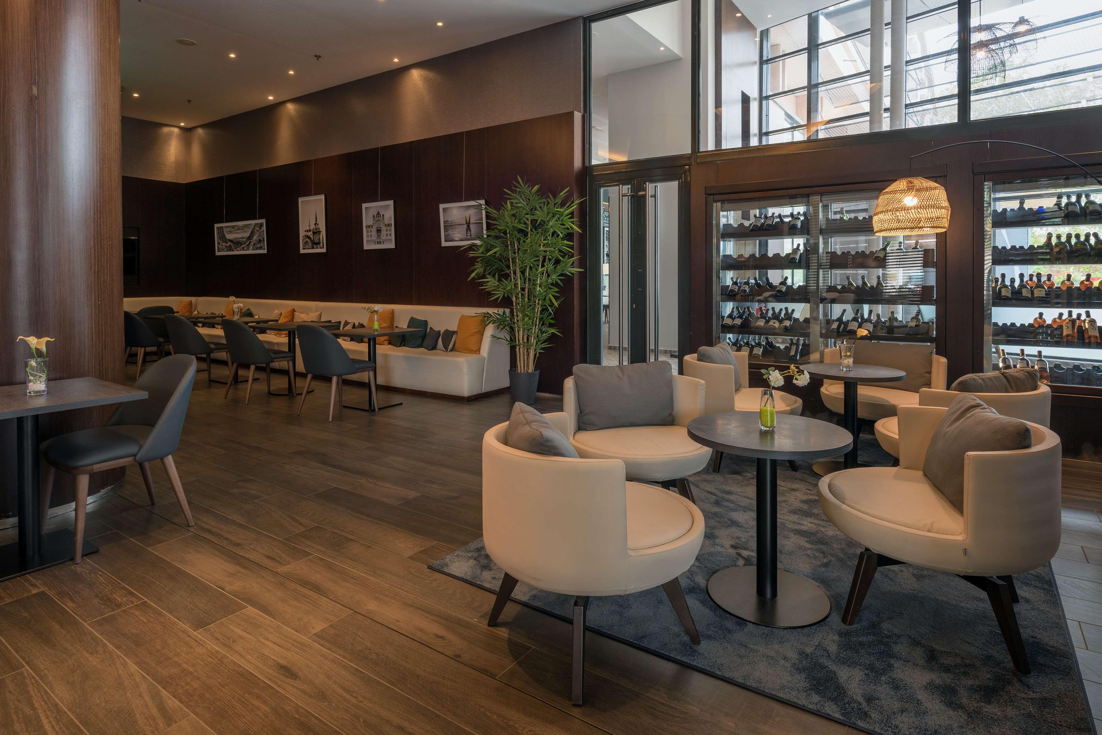 Hilton Evian Les Bains Hotel Екстериор снимка
