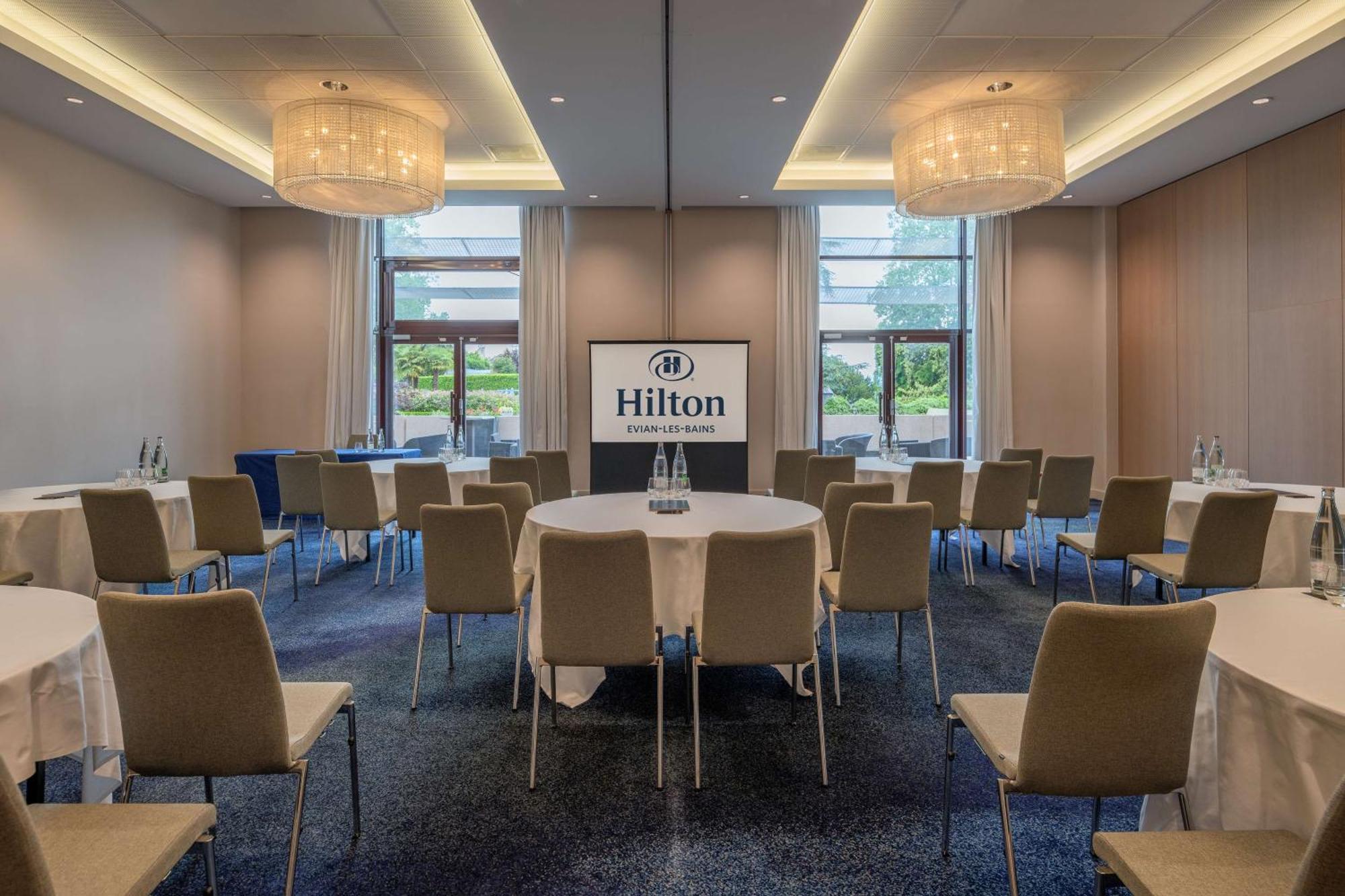 Hilton Evian Les Bains Hotel Екстериор снимка